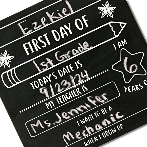 🆕First Day of School & Last Day of School Reversible & Reusable Chalkboard - Picture 4 of 5